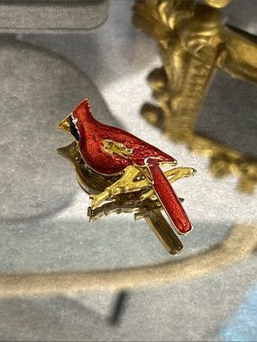 Red Cardinal Bird Pin Brooch - Gold Accent